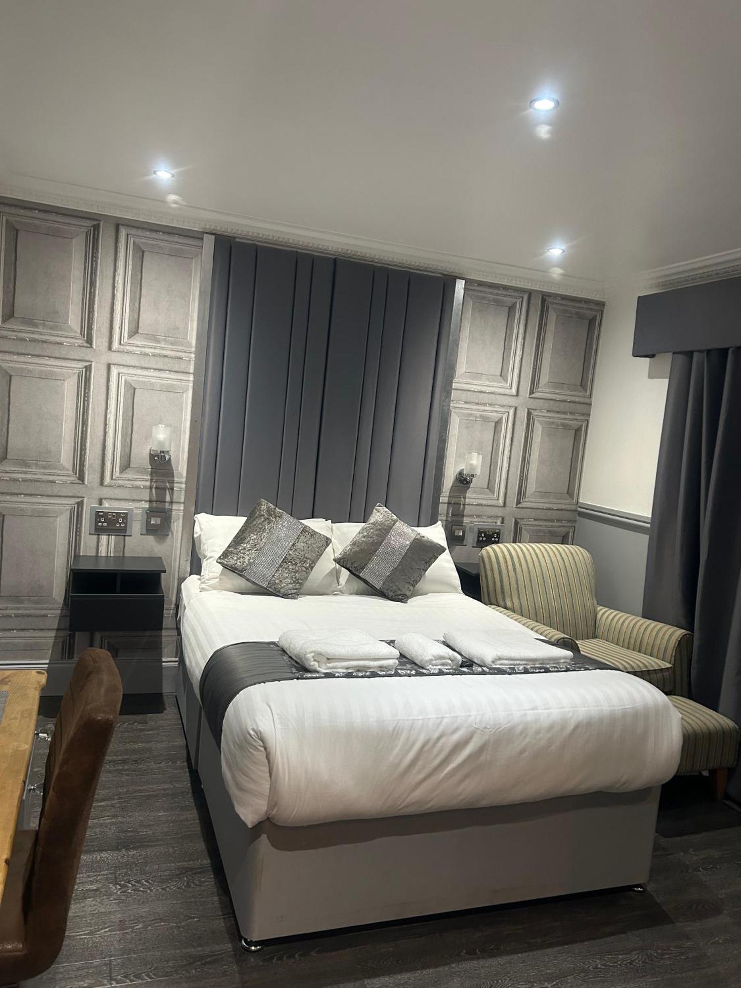 Arden Guest House B&B - Nec Birmingham - Birmingham Airport บิกเกนฮิลล์ ภายนอก รูปภาพ