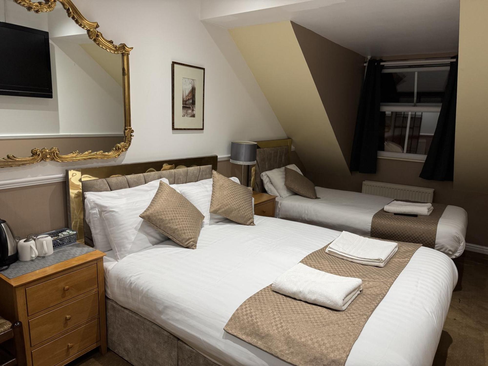 Arden Guest House B&B - Nec Birmingham - Birmingham Airport บิกเกนฮิลล์ ภายนอก รูปภาพ