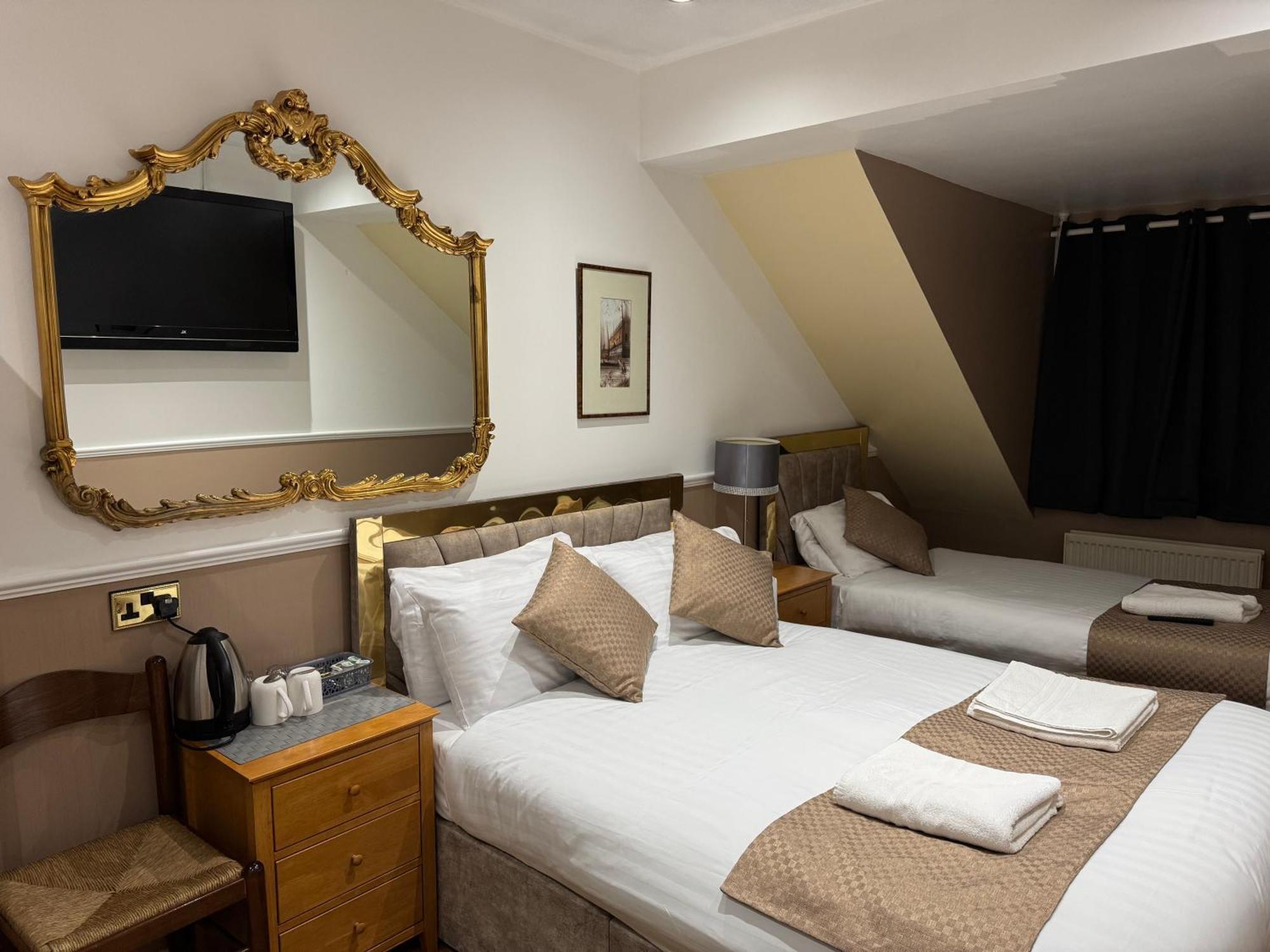 Arden Guest House B&B - Nec Birmingham - Birmingham Airport บิกเกนฮิลล์ ภายนอก รูปภาพ